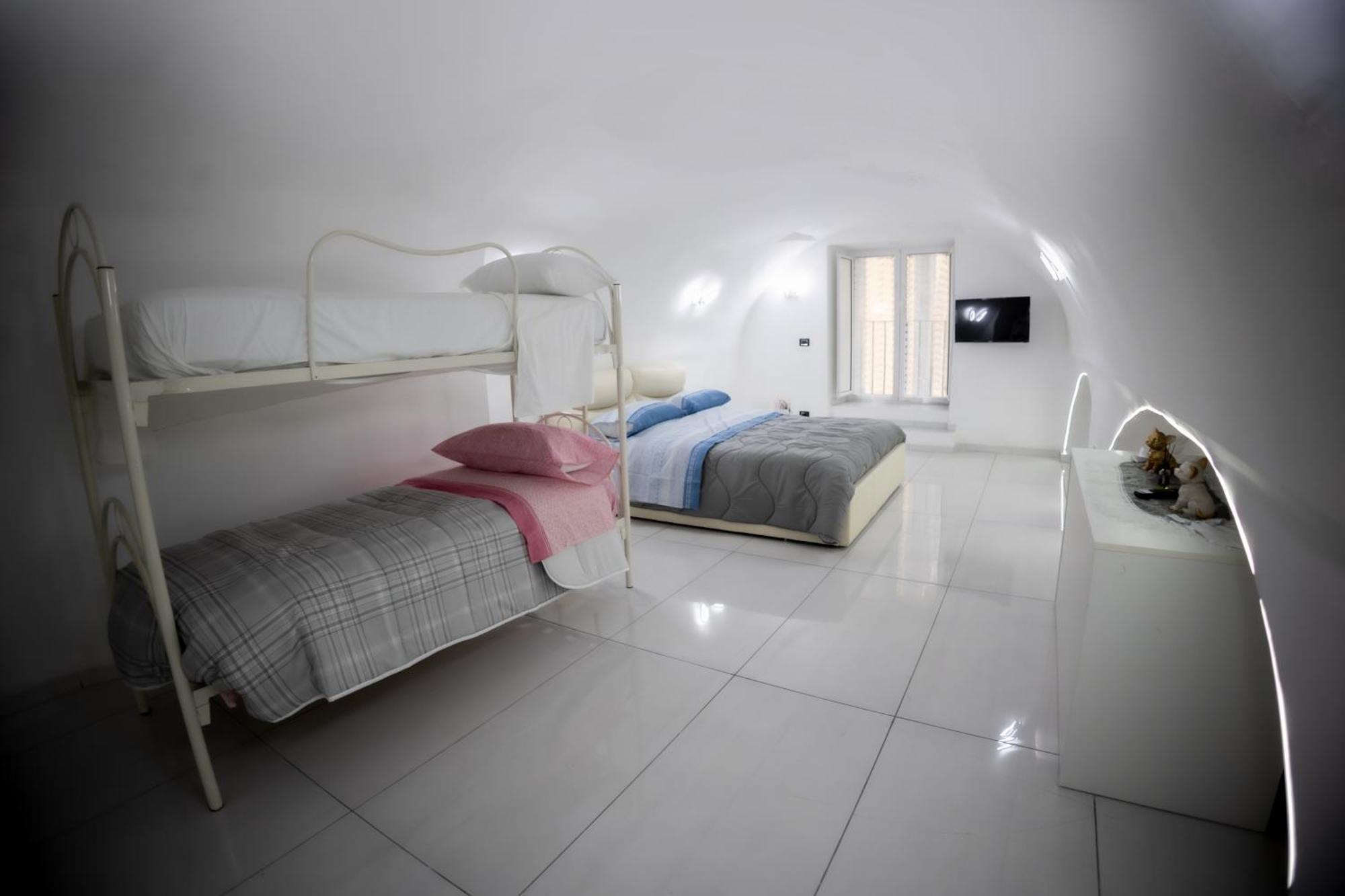 Royal Spaccanapoli Apartman Kültér fotó